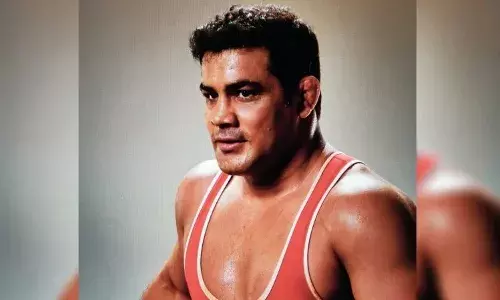 ஒலிம்பிக் வீரர் சுஷில் மல்யுத்த வீரரை தாக்கிய பரபரப்பு வீடியோ வெளியீடு ஒலிம்பிக் வீரர் சுஷில் மல்யுத்த வீரரை தாக்கிய பரபரப்பு வீடியோ வெளியீடு